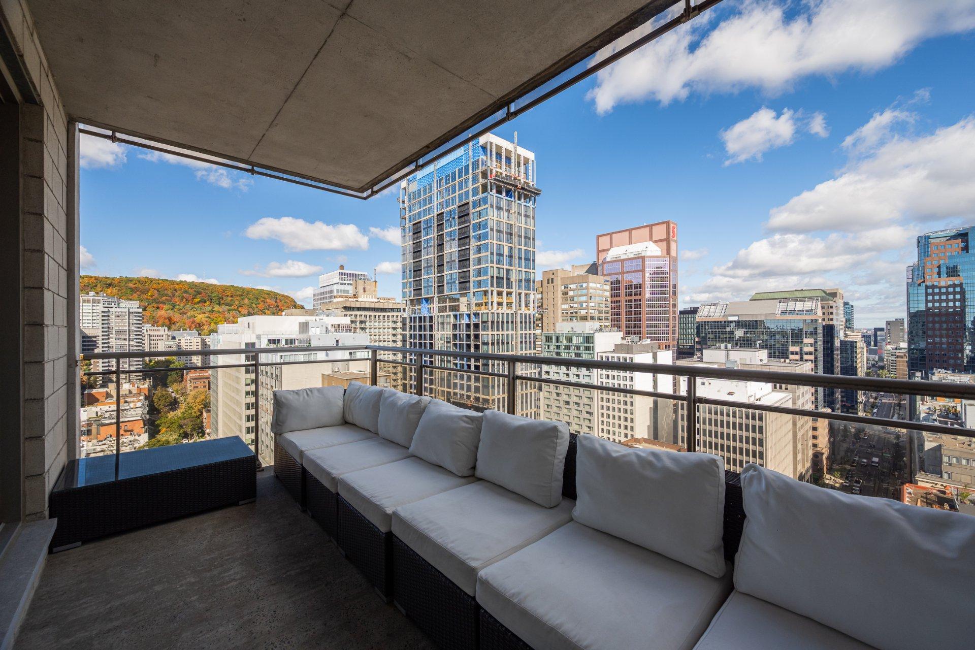 









1200


Boul. De Maisonneuve O.

, 24D,
Montréal (Ville-Marie),




QC
H3A0A1

