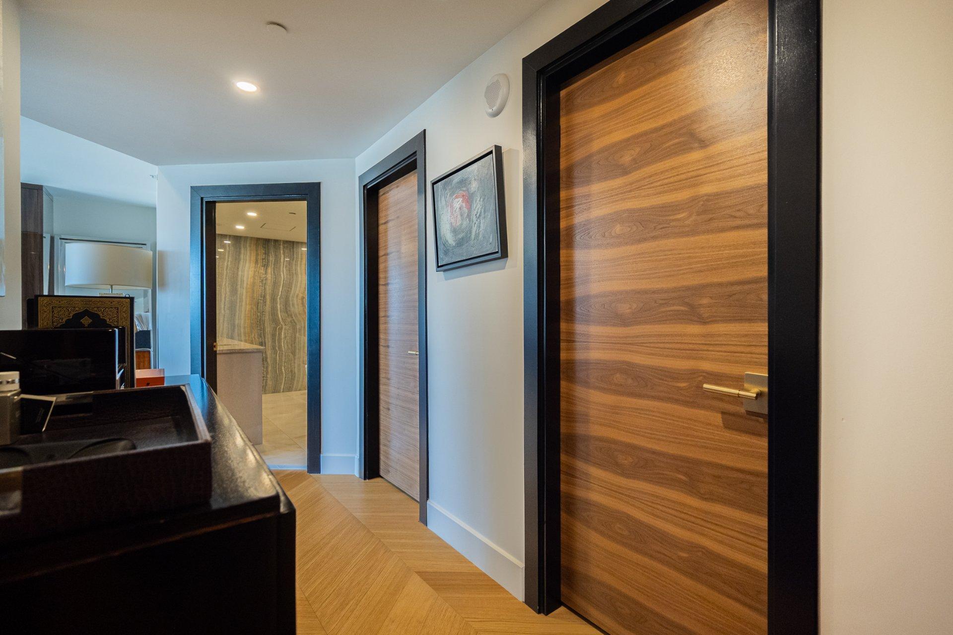 









1200


Boul. De Maisonneuve O.

, 24D,
Montréal (Ville-Marie),




QC
H3A0A1

