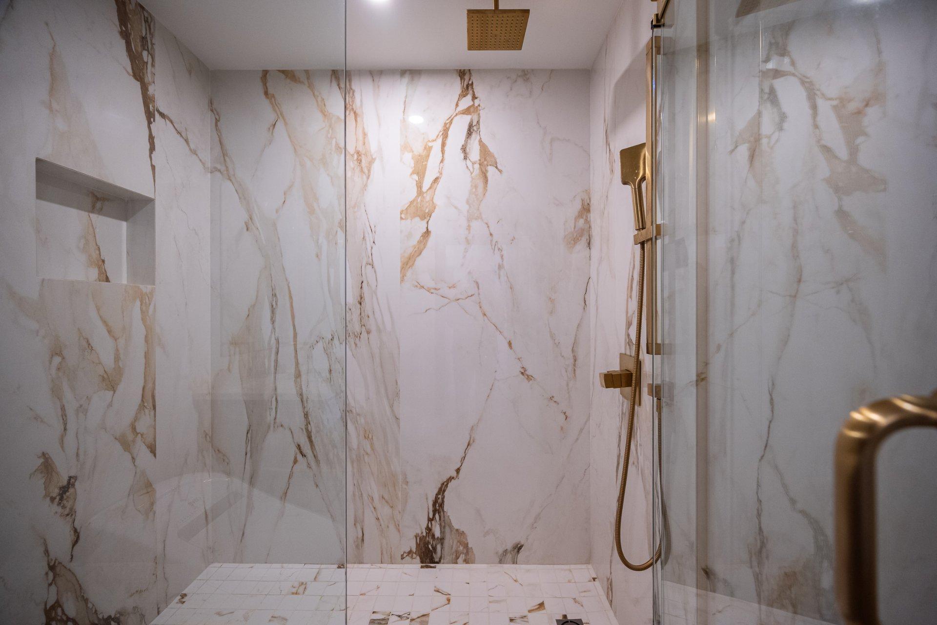 









1200


Boul. De Maisonneuve O.

, 24D,
Montréal (Ville-Marie),




QC
H3A0A1

