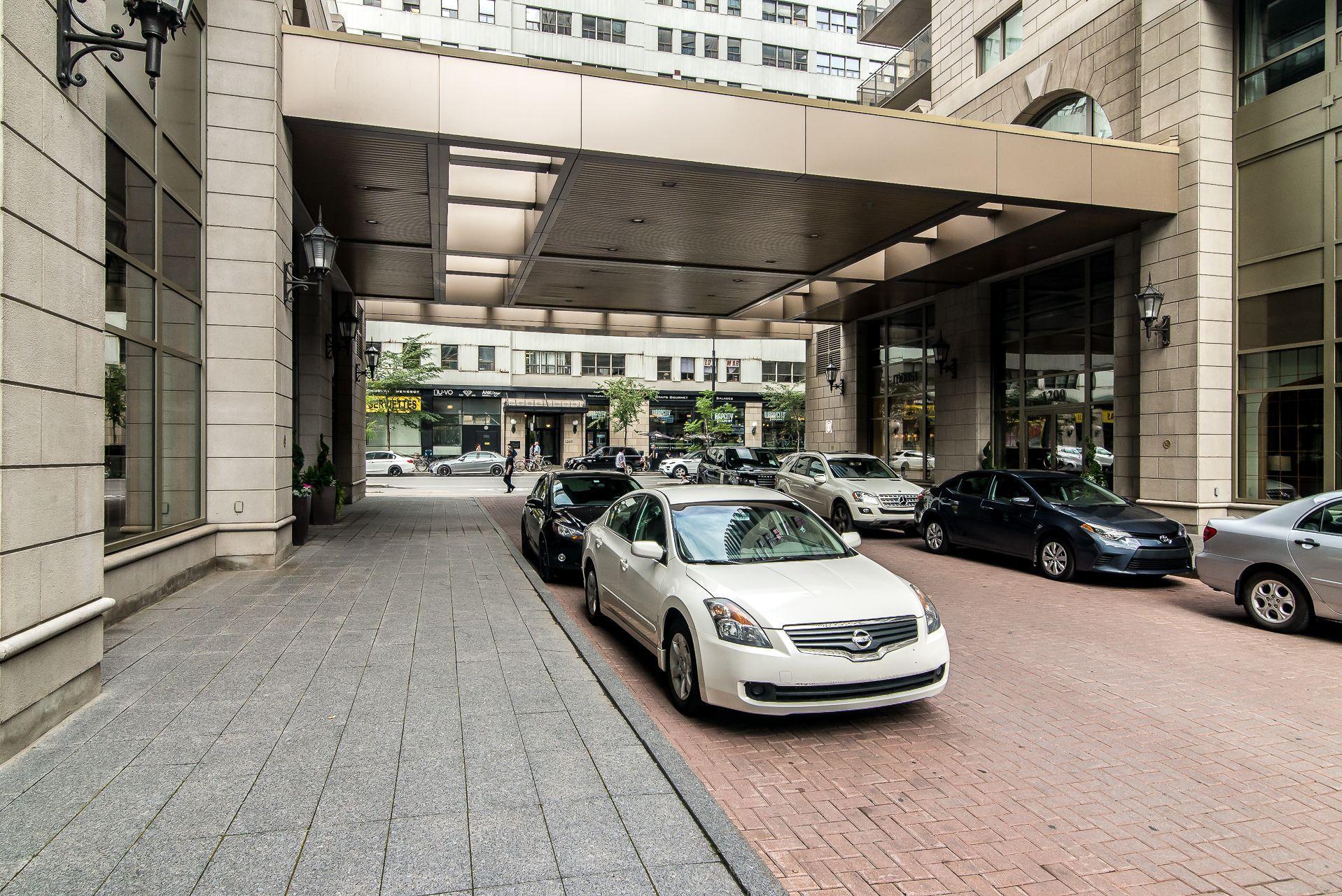 









1200


Boul. De Maisonneuve O.

, 24D,
Montréal (Ville-Marie),




QC
H3A0A1

