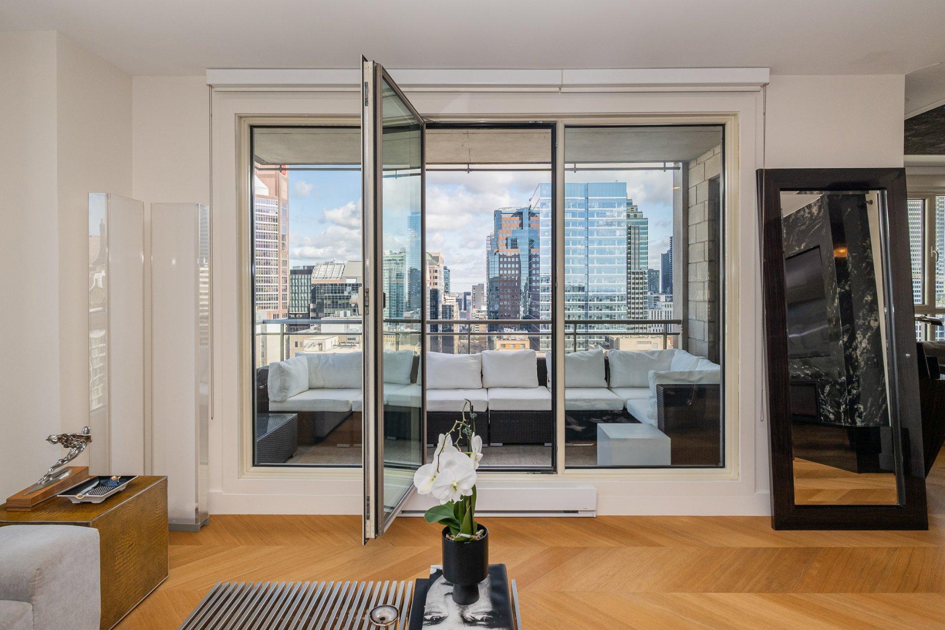 









1200


Boul. De Maisonneuve O.

, 24D,
Montréal (Ville-Marie),




QC
H3A0A1

