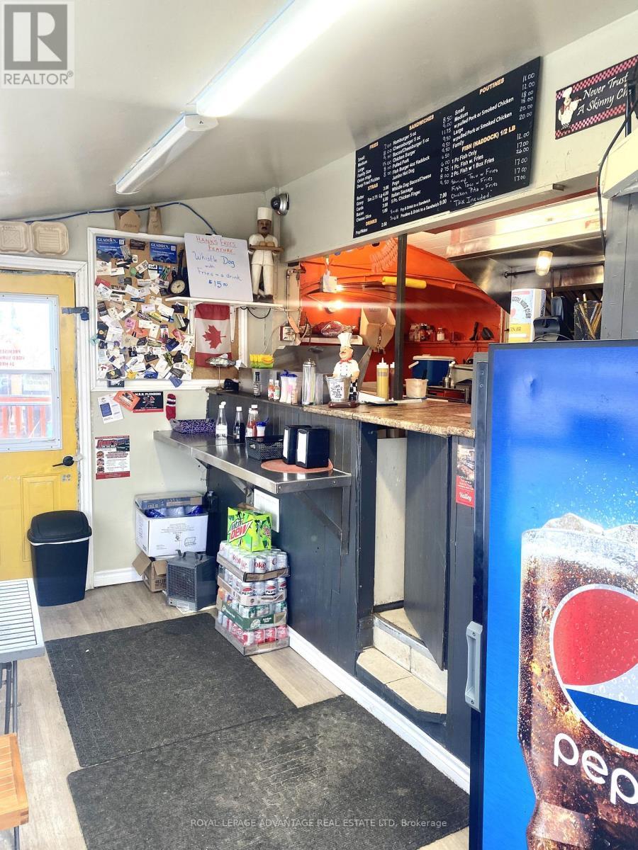 












156 LOMBARD STREET

,
Smiths Falls,




Ontario
K7A0B5

