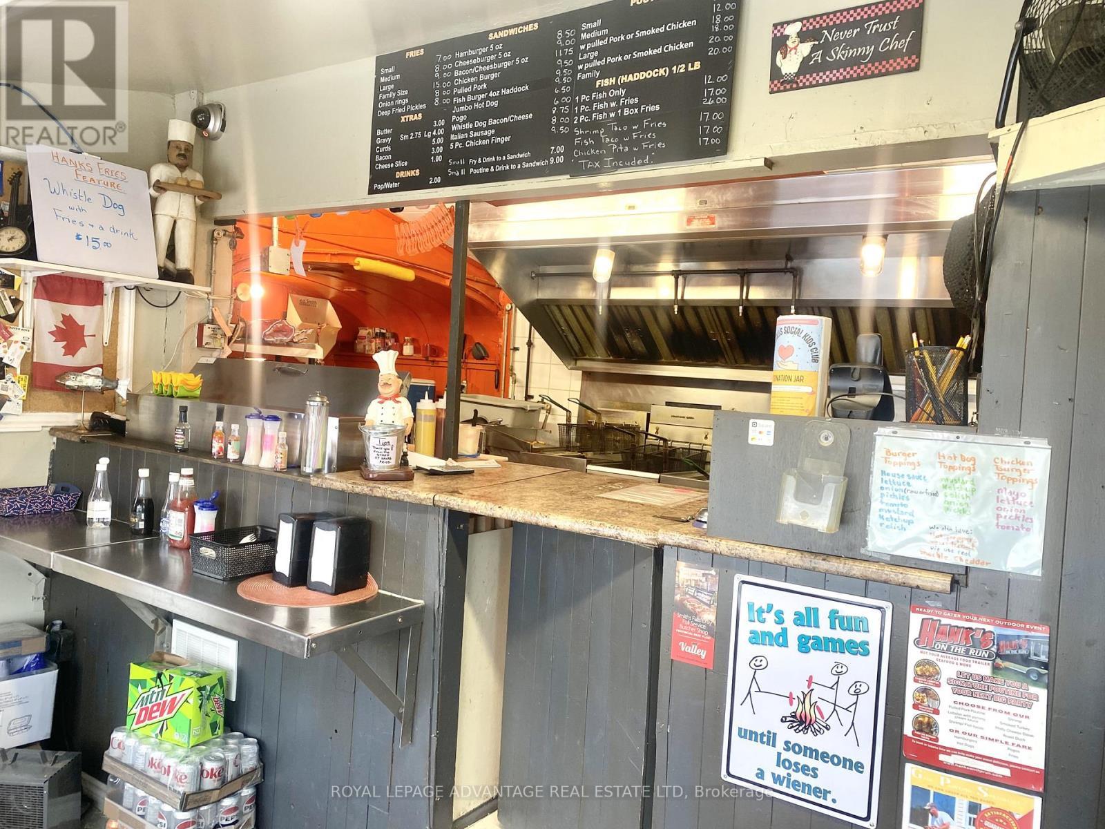 












156 LOMBARD STREET

,
Smiths Falls,




Ontario
K7A0B5

