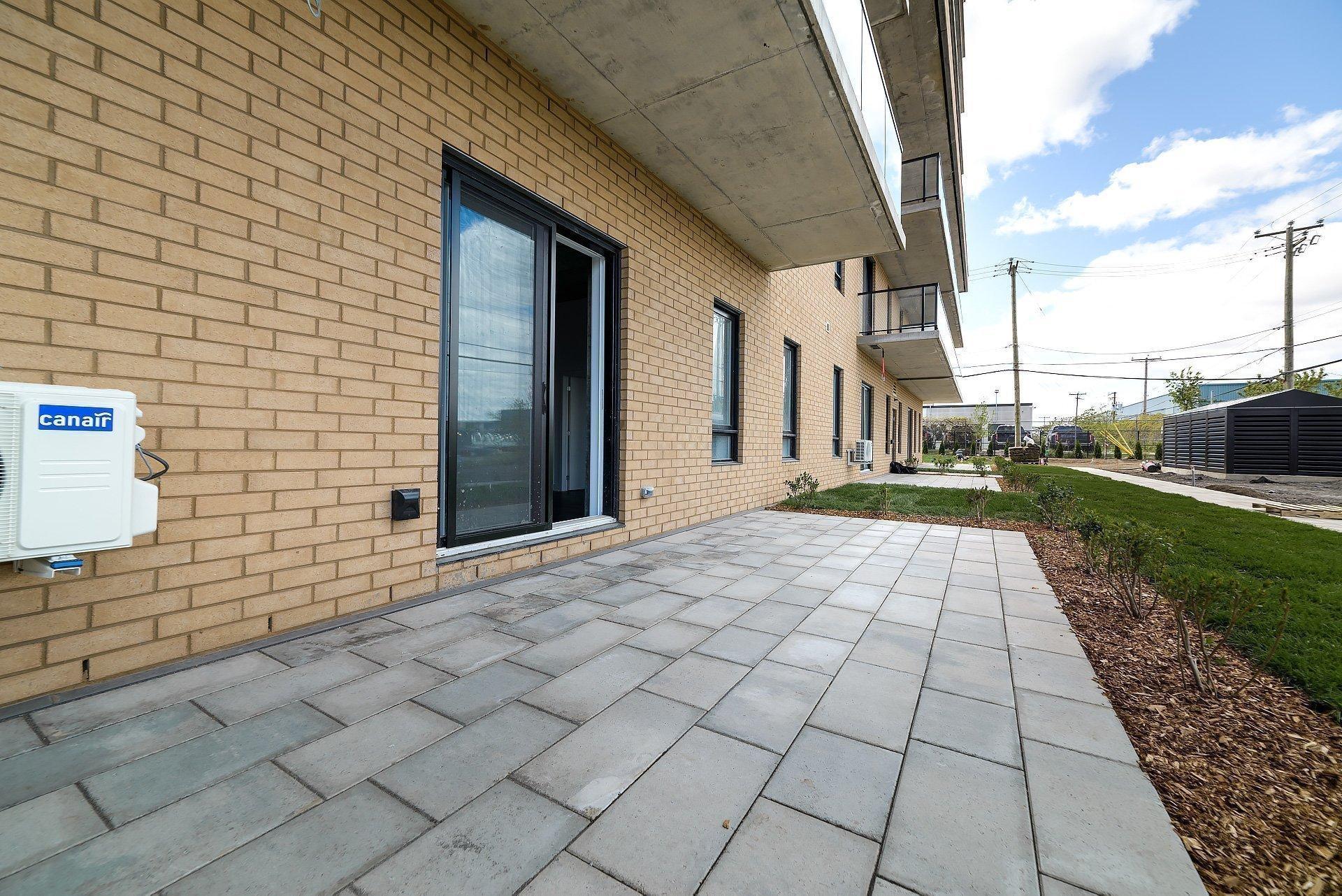 









7227


Boul. Newman

, 105,
Montréal (LaSalle),




QC
H8N0H7

