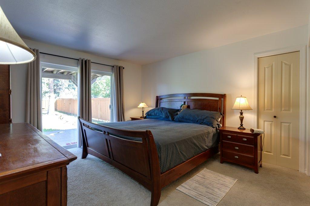 









4541


Gordon

Drive,
Kelowna,




BC
V1W 1T3

