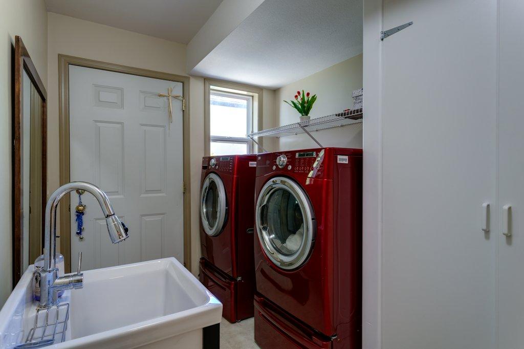 









4541


Gordon

Drive,
Kelowna,




BC
V1W 1T3

