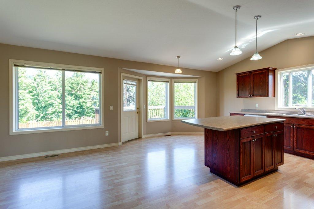 









4541


Gordon

Drive,
Kelowna,




BC
V1W 1T3

