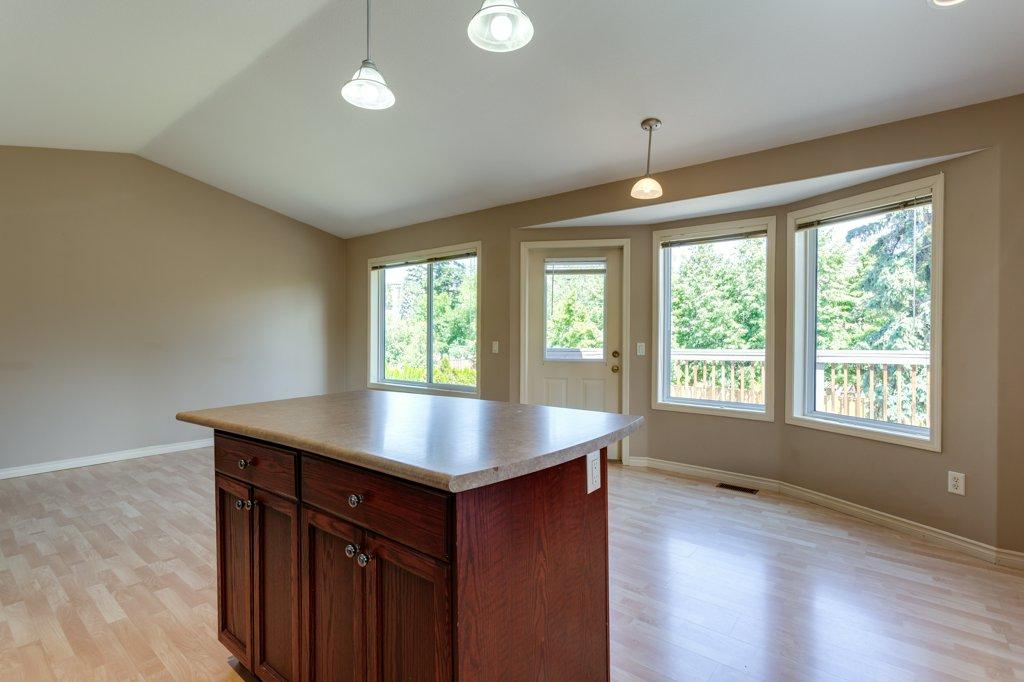 









4541


Gordon

Drive,
Kelowna,




BC
V1W 1T3

