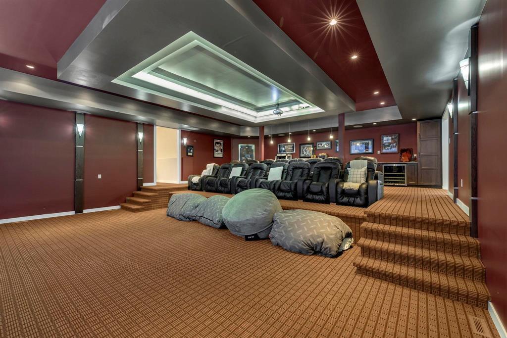 












1421 Loudoun Road

,
Winnipeg,




Manitoba
R3S1A3

