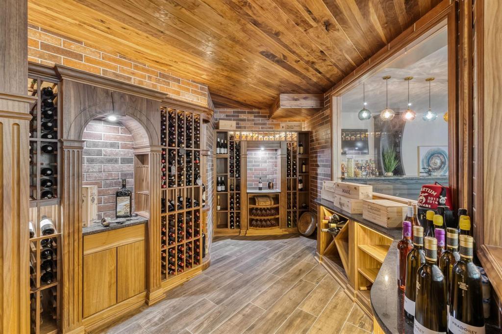 












1421 Loudoun Road

,
Winnipeg,




Manitoba
R3S1A3

