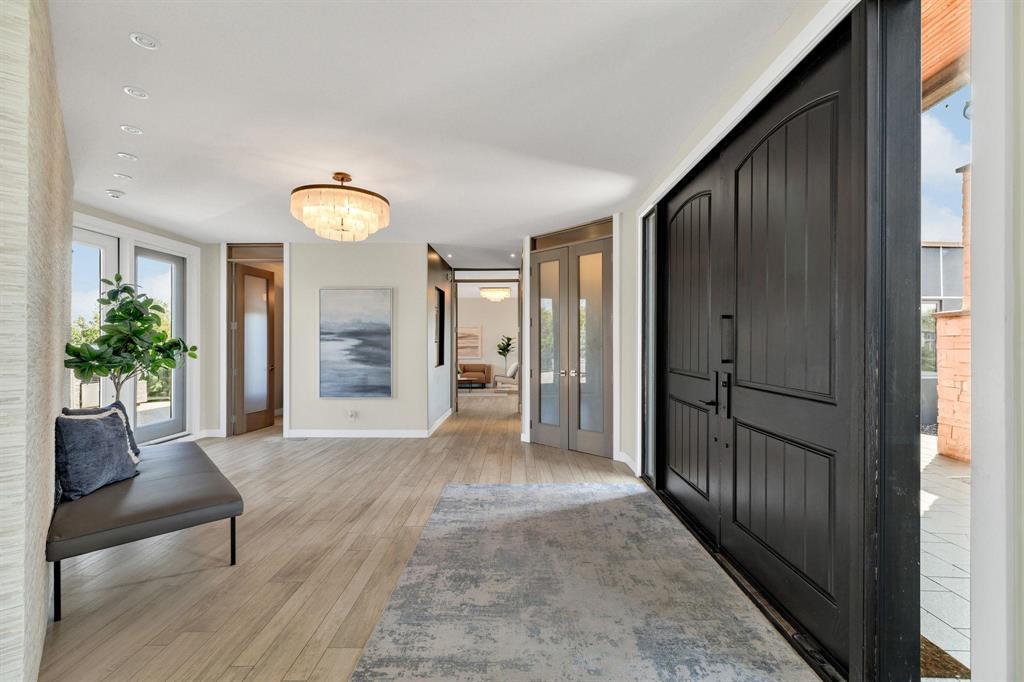 












1421 Loudoun Road

,
Winnipeg,




Manitoba
R3S1A3

