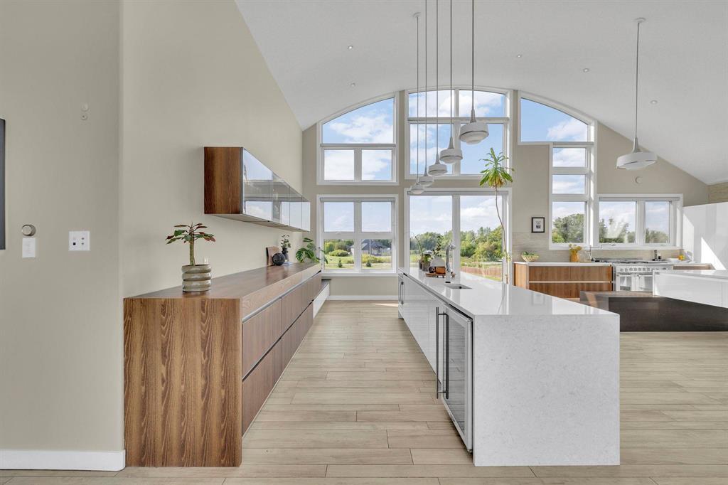 












1421 Loudoun Road

,
Winnipeg,




Manitoba
R3S1A3

