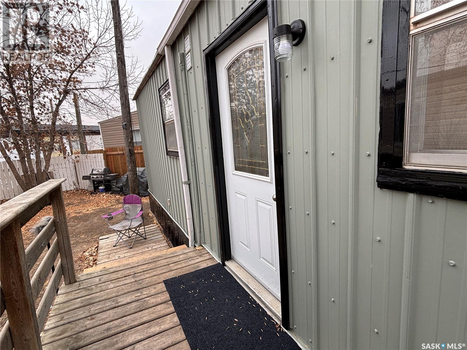 












27 Heritage ESTATES

,
Kindersley,




Saskatchewan
S0L1S0

