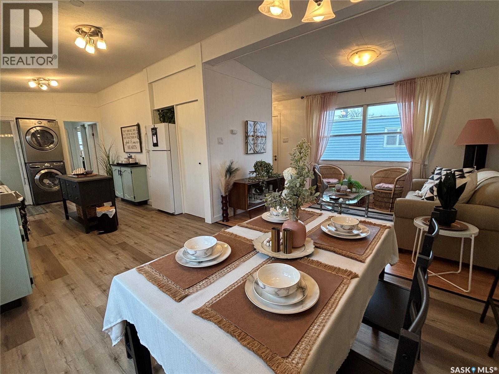 












27 Heritage ESTATES

,
Kindersley,




Saskatchewan
S0L1S0

