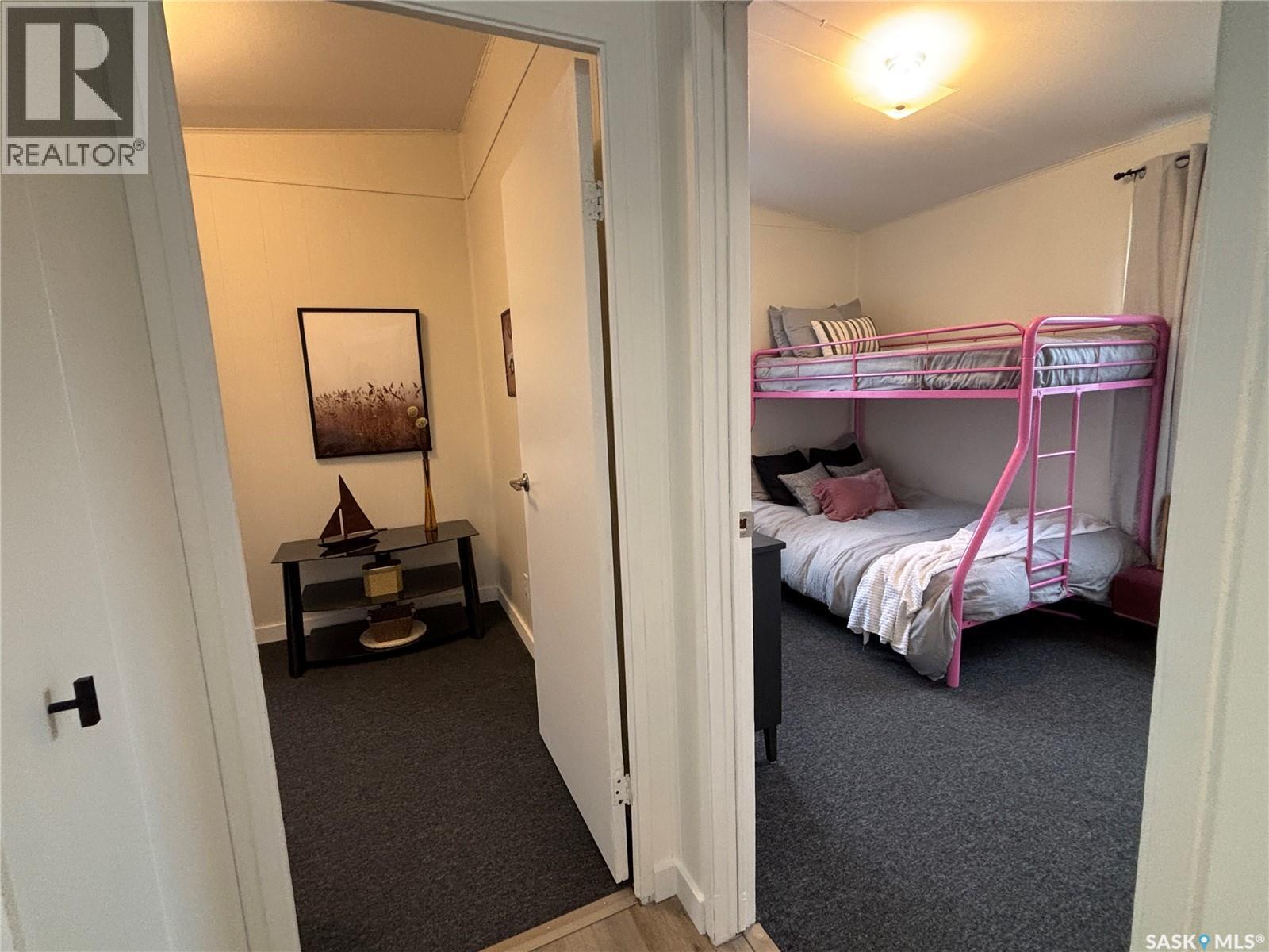 












27 Heritage ESTATES

,
Kindersley,




Saskatchewan
S0L1S0

