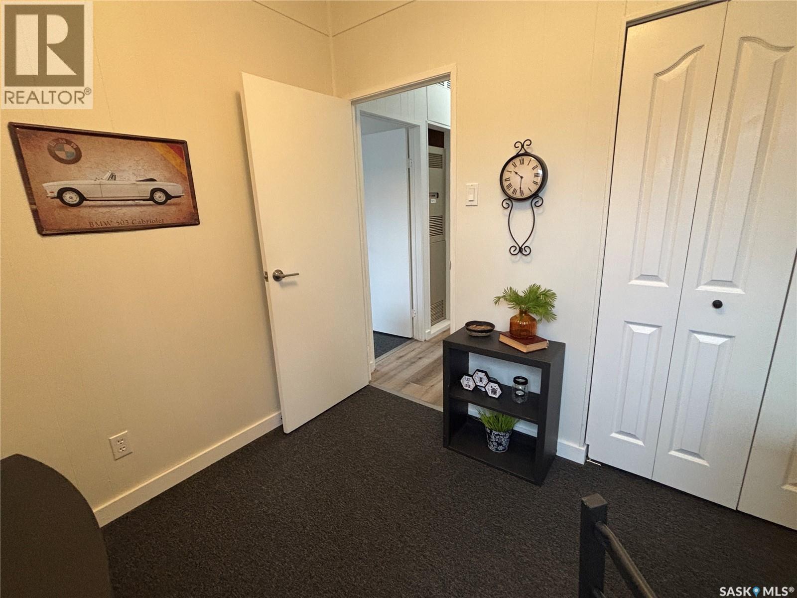 












27 Heritage ESTATES

,
Kindersley,




Saskatchewan
S0L1S0

