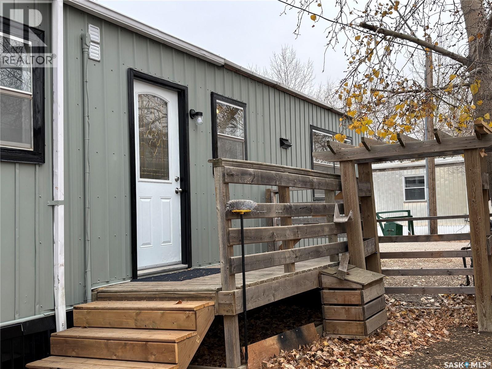 












27 Heritage ESTATES

,
Kindersley,




Saskatchewan
S0L1S0

