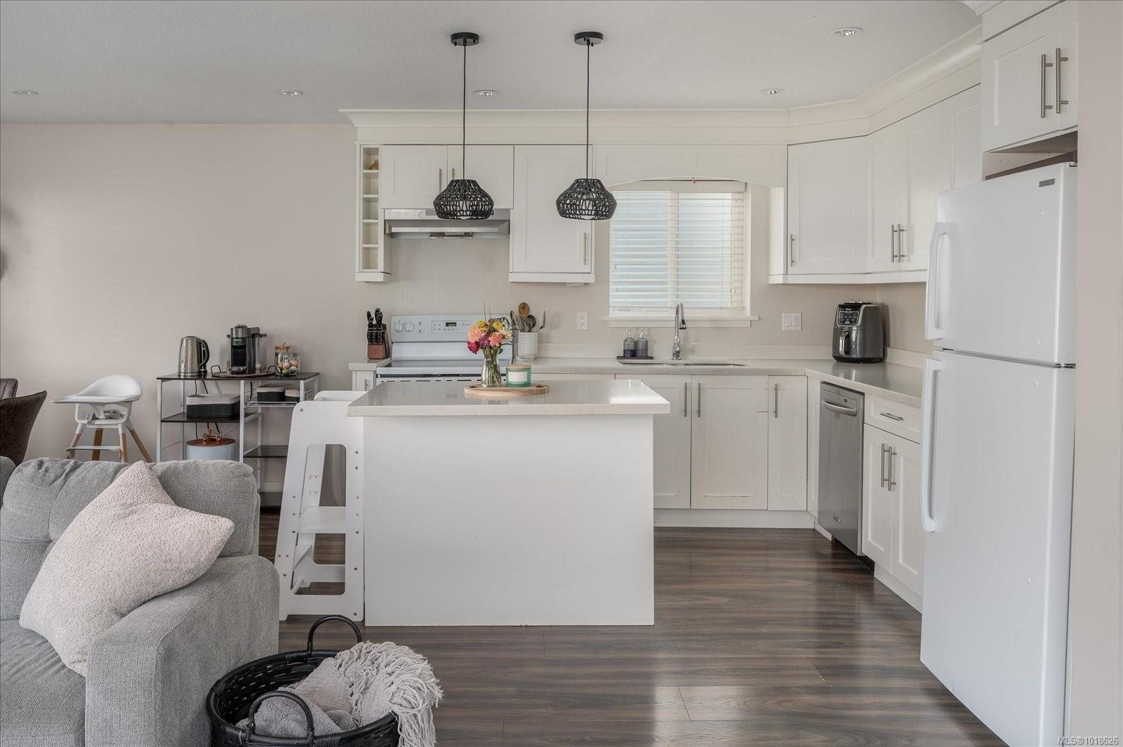 









148


Victoria

Rd,
Nanaimo,




BC
V9R 4P5

