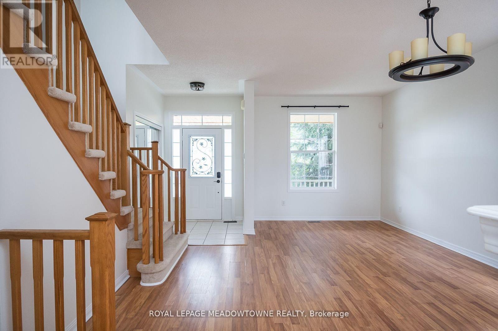 












833 WATSON TERRACE

,
Milton,




Ontario
L9T5Z8

