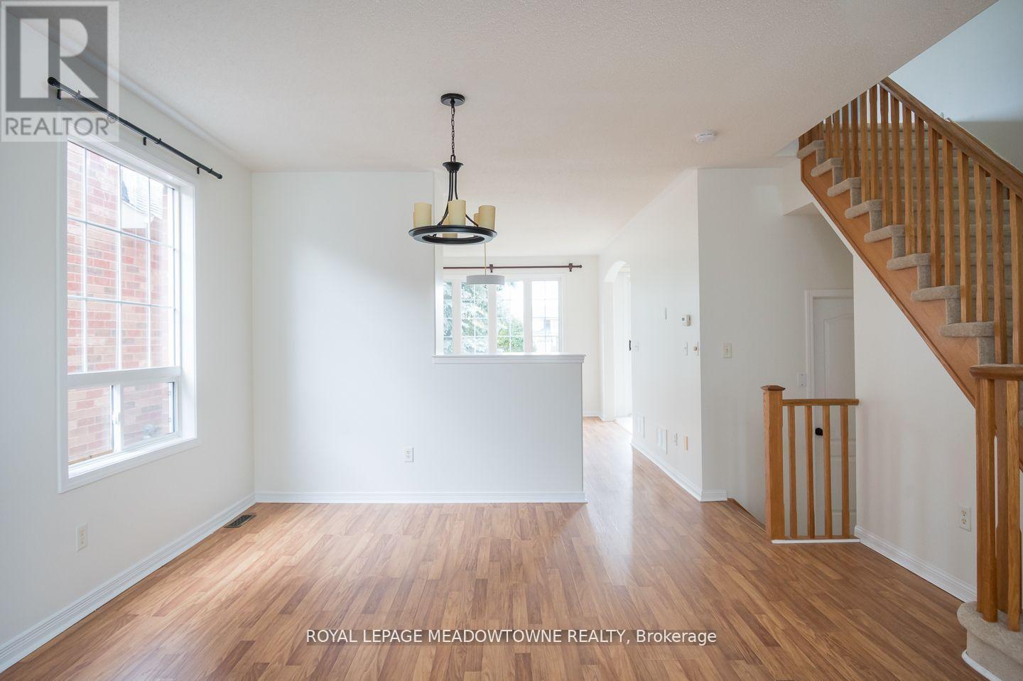 












833 WATSON TERRACE

,
Milton,




Ontario
L9T5Z8

