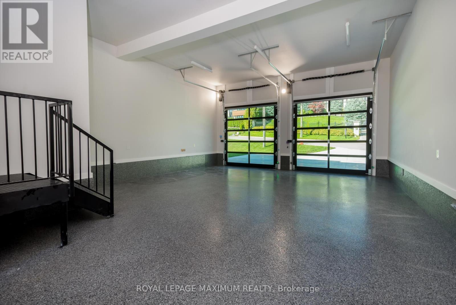 












67 DAVIDSON DRIVE

,
Vaughan,




Ontario
L4L1M2

