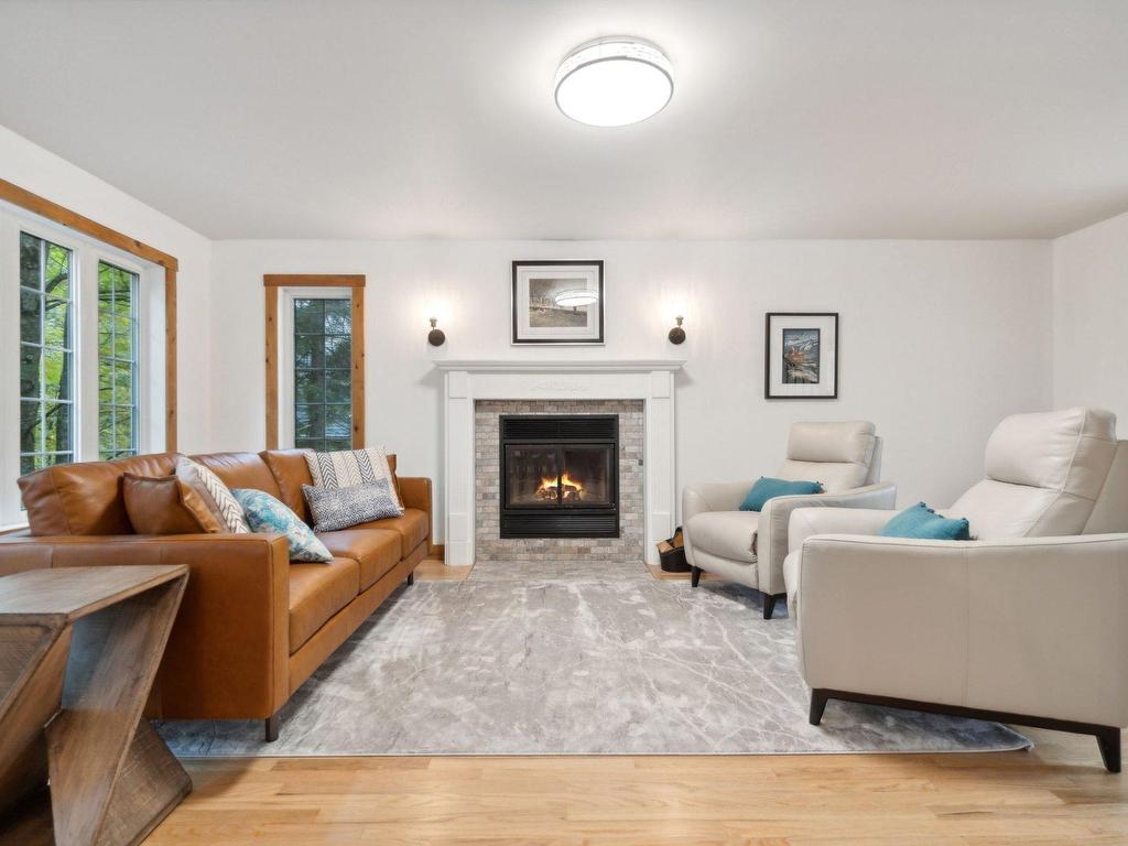 









1303


Rue Trudel

,
Mont-Tremblant,




QC
J8E2L4

