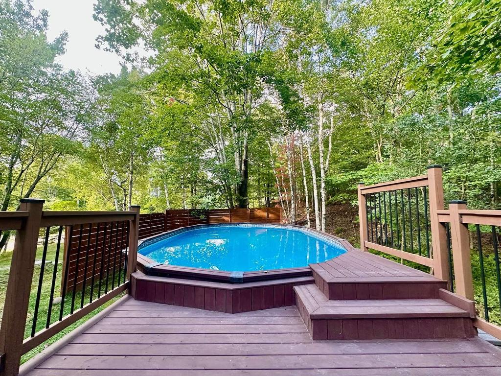 









1303


Rue Trudel

,
Mont-Tremblant,




QC
J8E2L4

