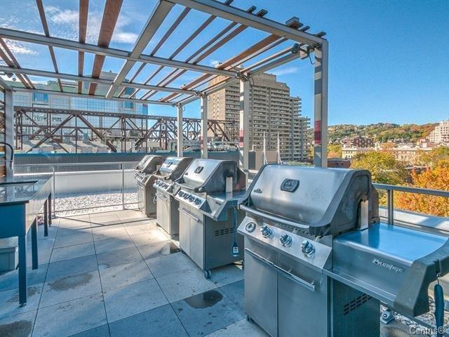 









1414


Rue Chomedey

, 661,
Montréal (Ville-Marie),




QC
H3H0A2

