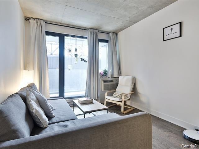 









1414


Rue Chomedey

, 661,
Montréal (Ville-Marie),




QC
H3H0A2

