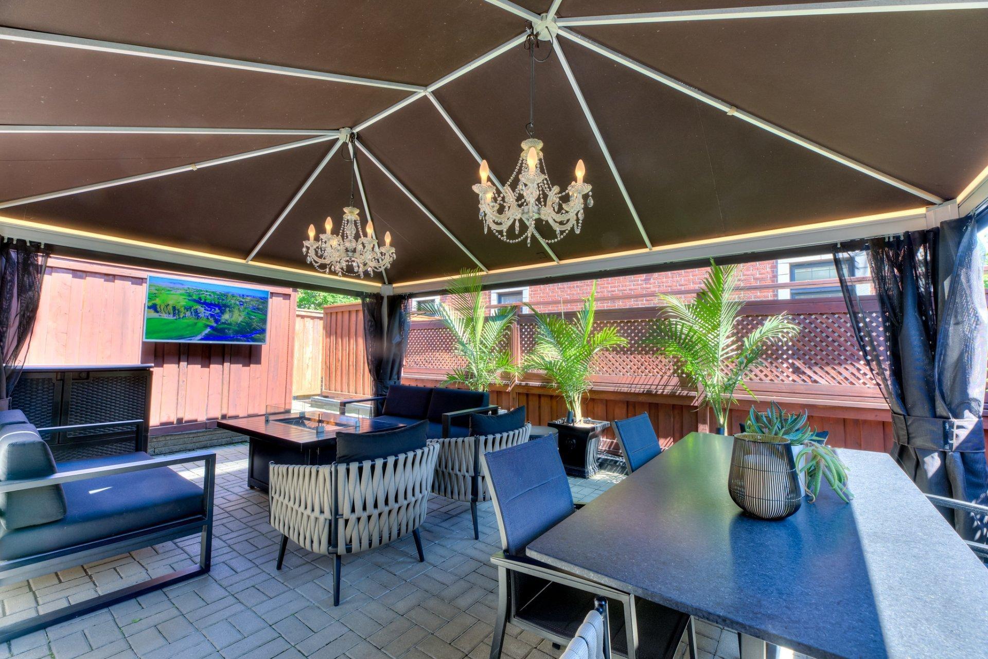 









2017Z


Boul. Alexis-Nihon

,
Montréal (Saint-Laurent),




QC
H4R3C4

