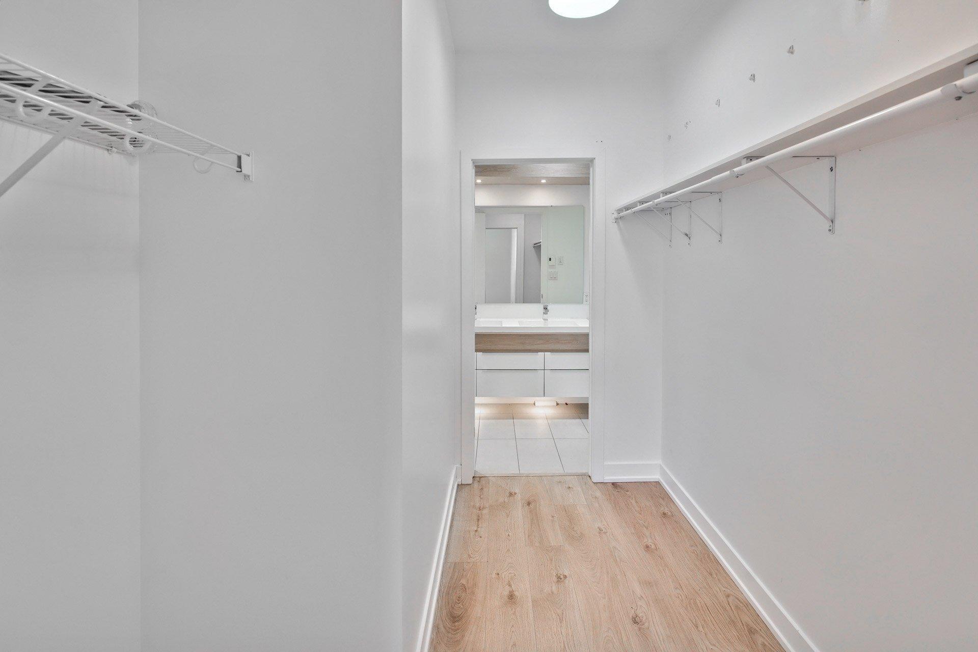 









415


Rue de l'Atmosphère

, 406,
Gatineau (Aylmer),




QC
J8J0W8

