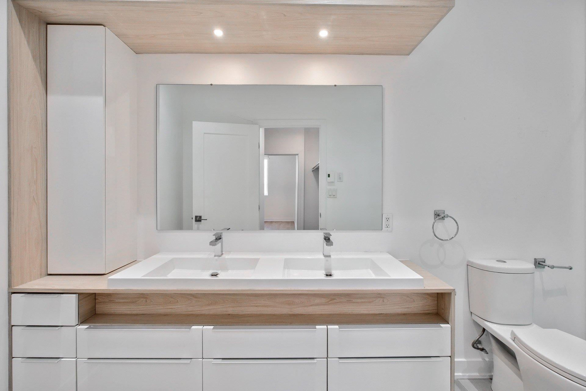 









415


Rue de l'Atmosphère

, 406,
Gatineau (Aylmer),




QC
J8J0W8

