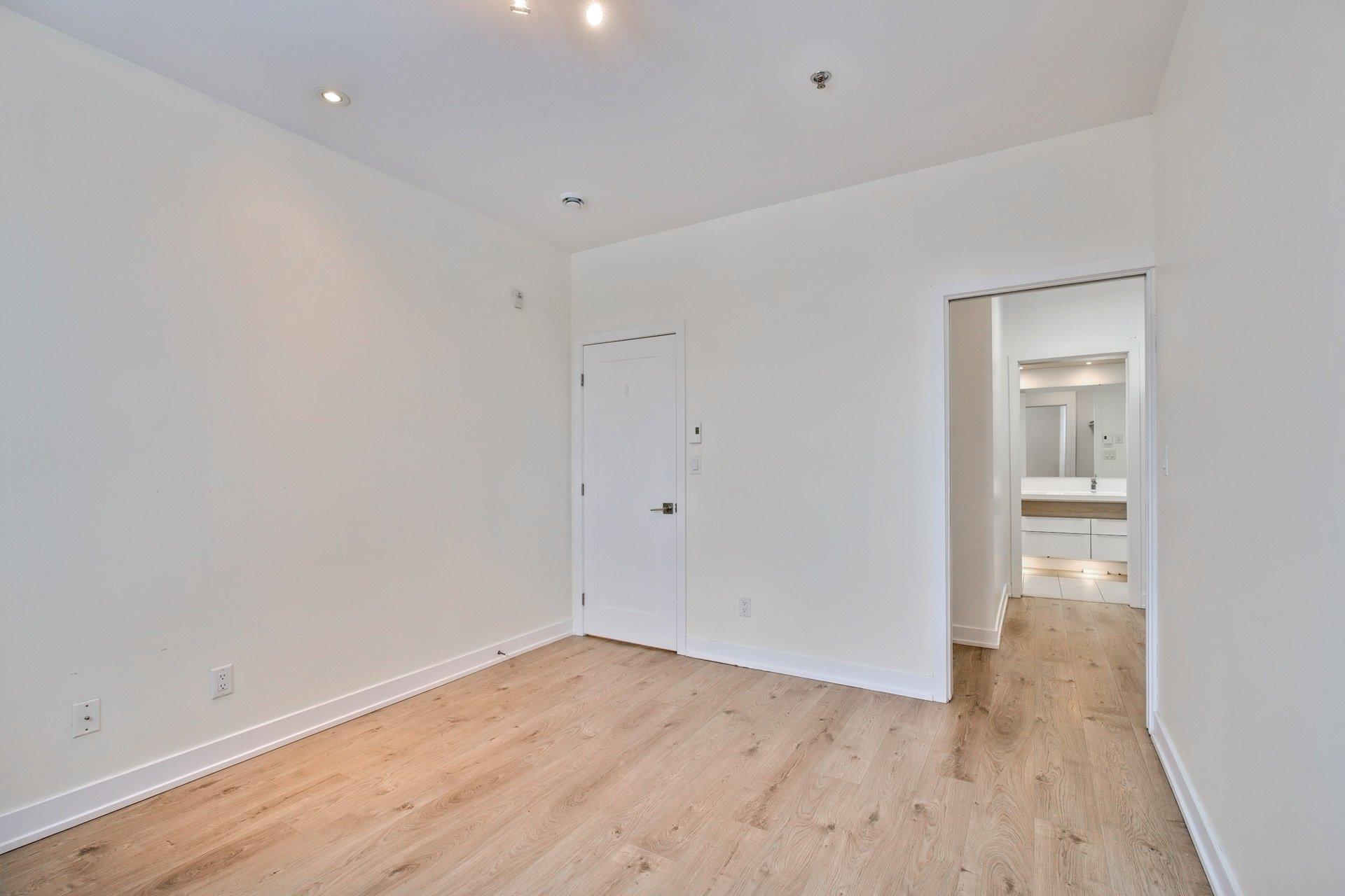 









415


Rue de l'Atmosphère

, 406,
Gatineau (Aylmer),




QC
J8J0W8

