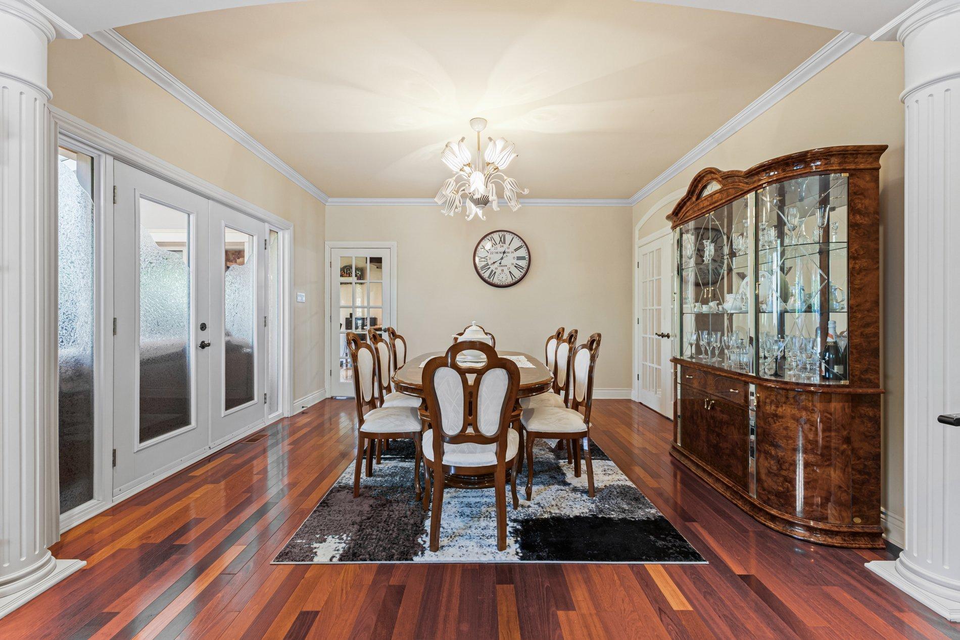 









12241


Av. du Beau-Bois

,
Montréal (Ahuntsic-Cartierville),




QC
H4K2Z3

