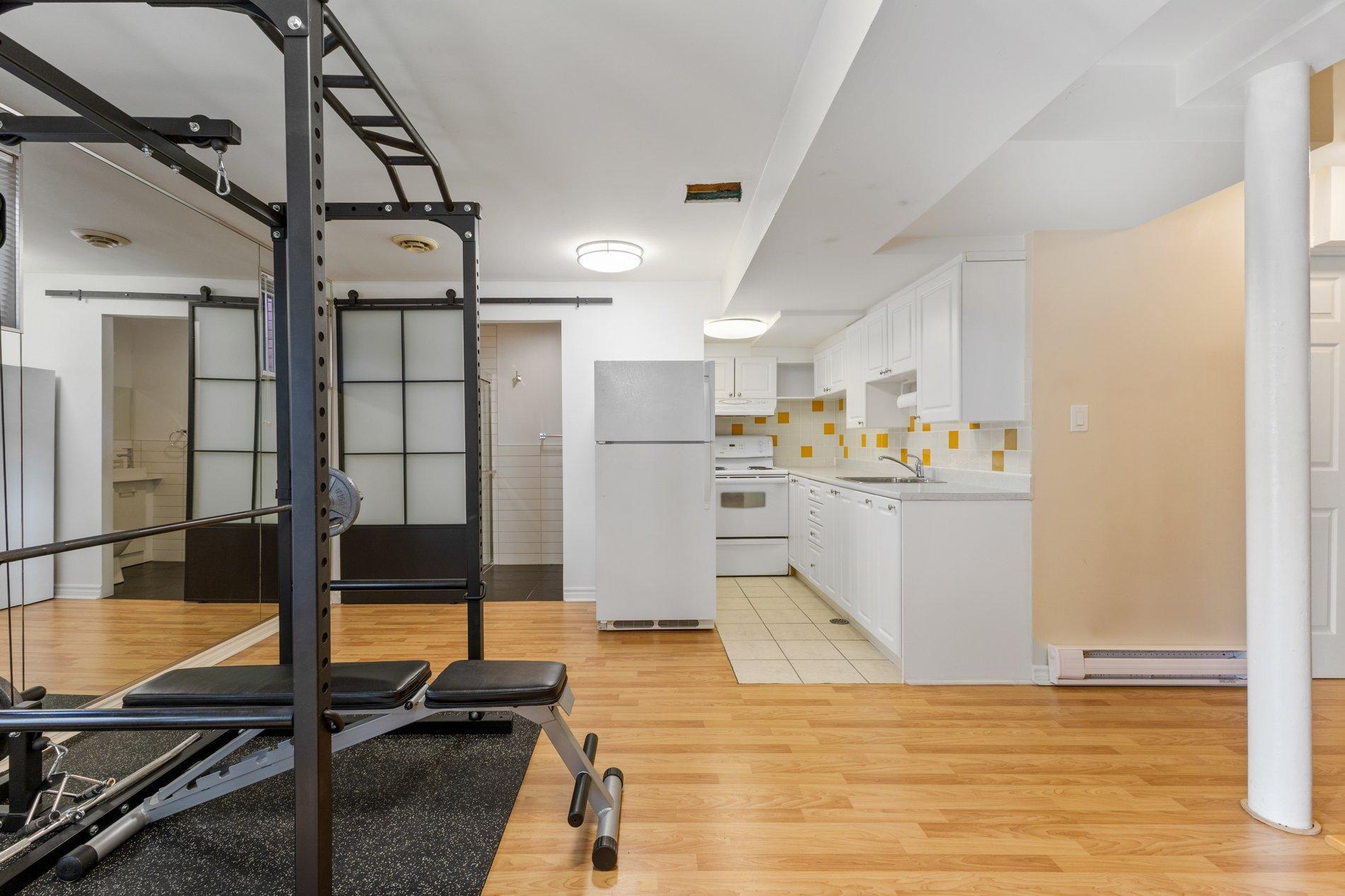 









10790


Rue André-Jobin

,
Montréal (Ahuntsic-Cartierville),




QC
H2B2W2

