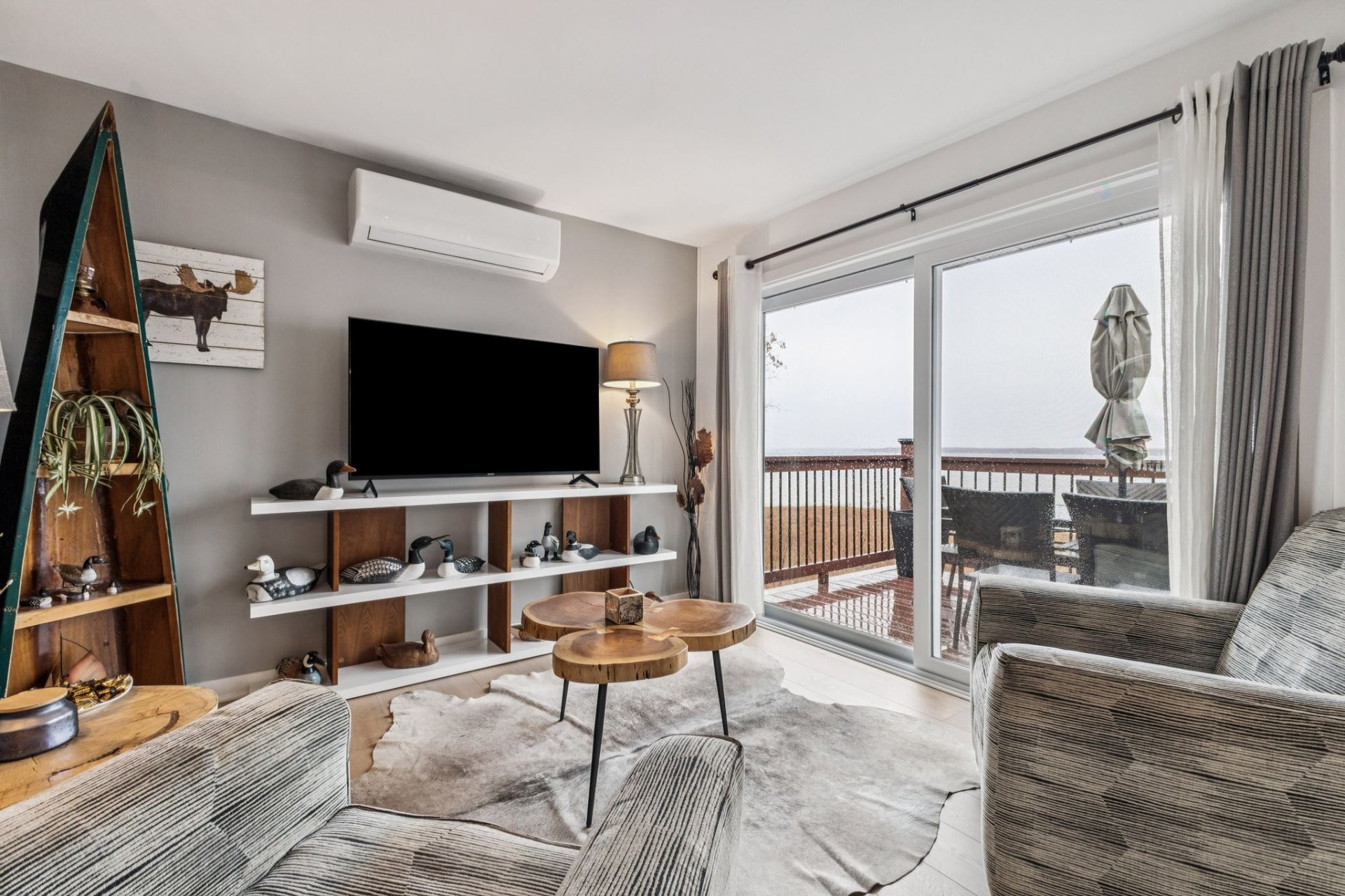 









4029


Ch. River

,
Pontiac,




QC
J0X2V0

