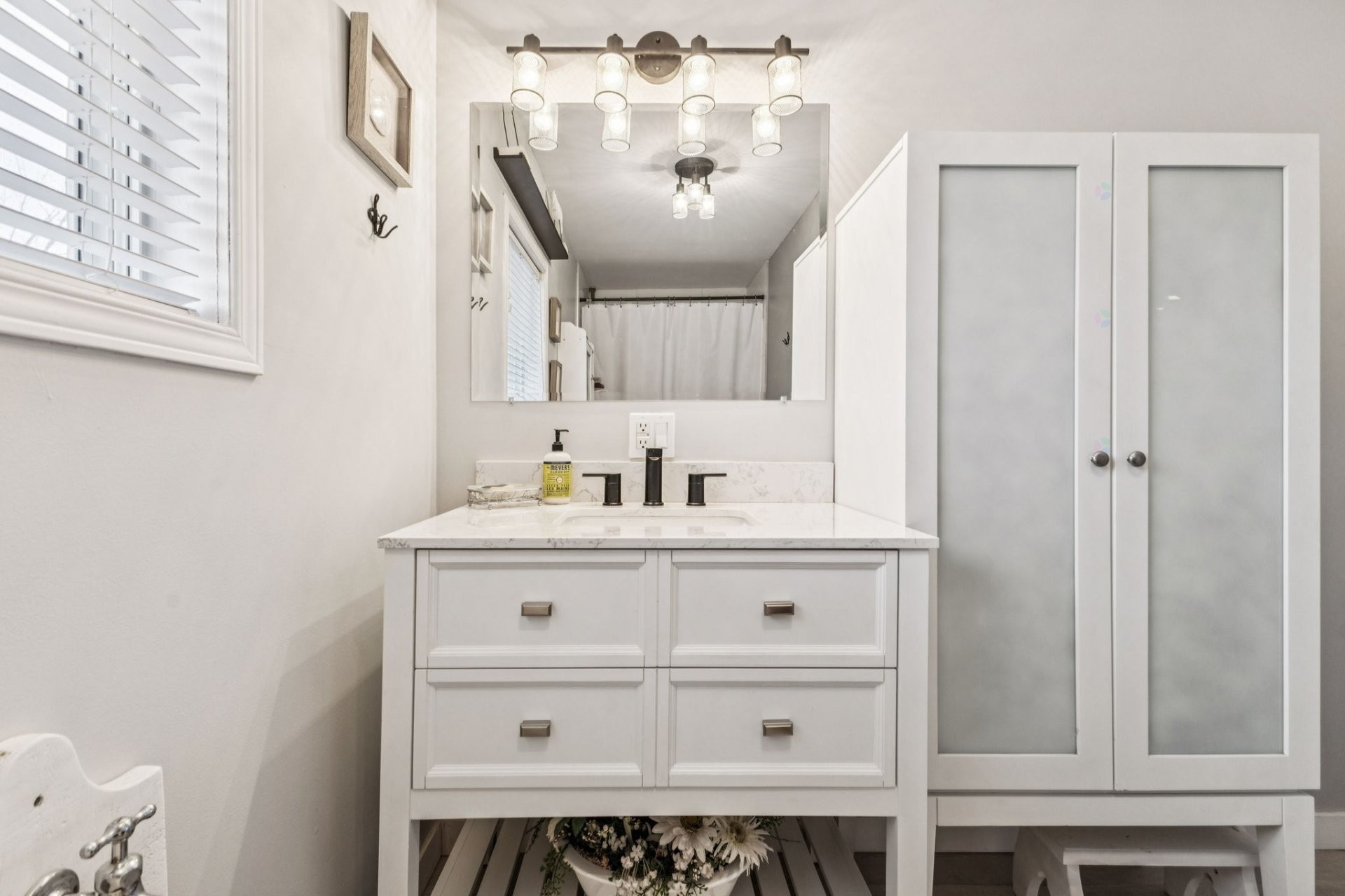 









4029


Ch. River

,
Pontiac,




QC
J0X2V0

