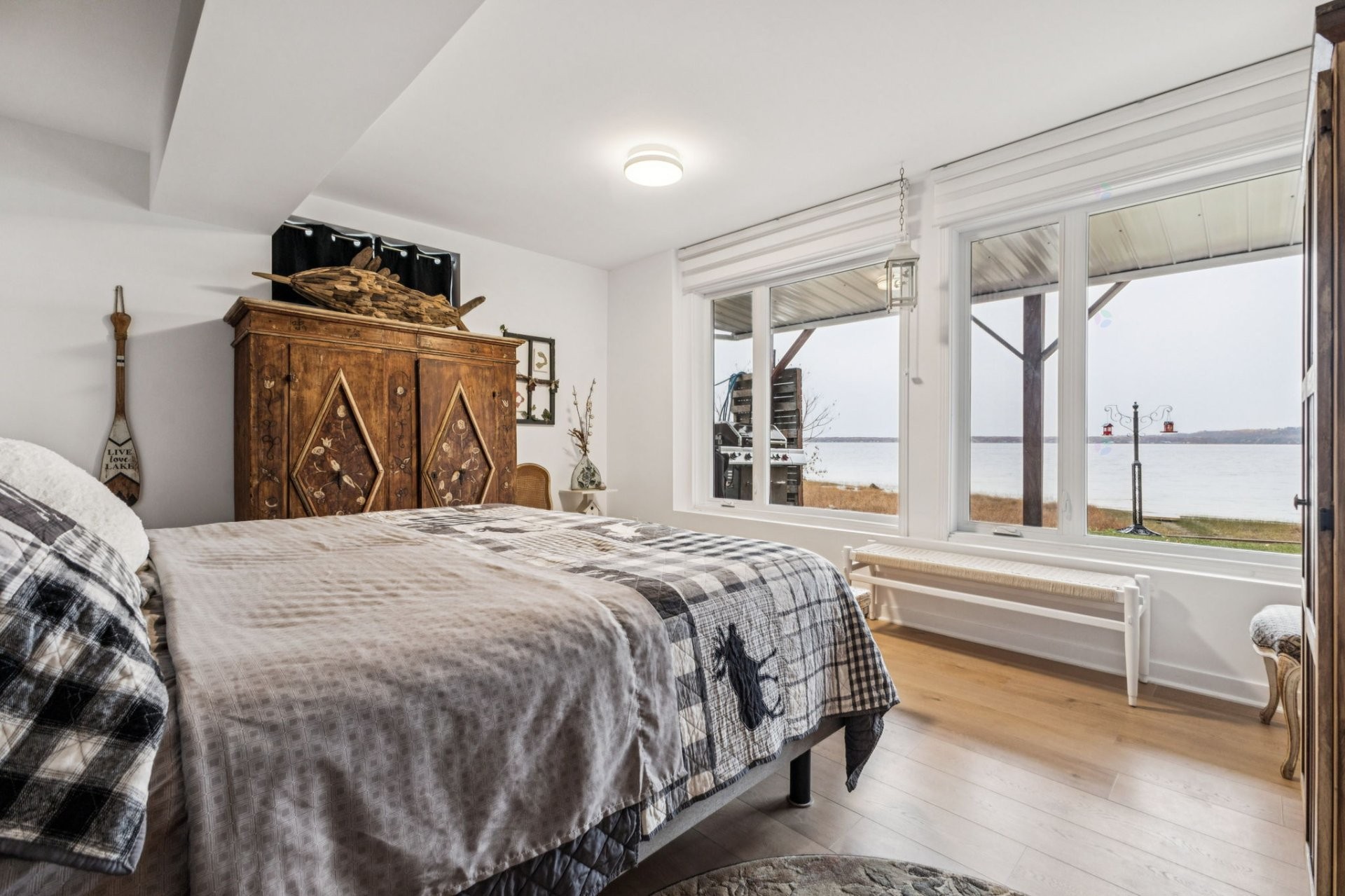 









4029


Ch. River

,
Pontiac,




QC
J0X2V0

