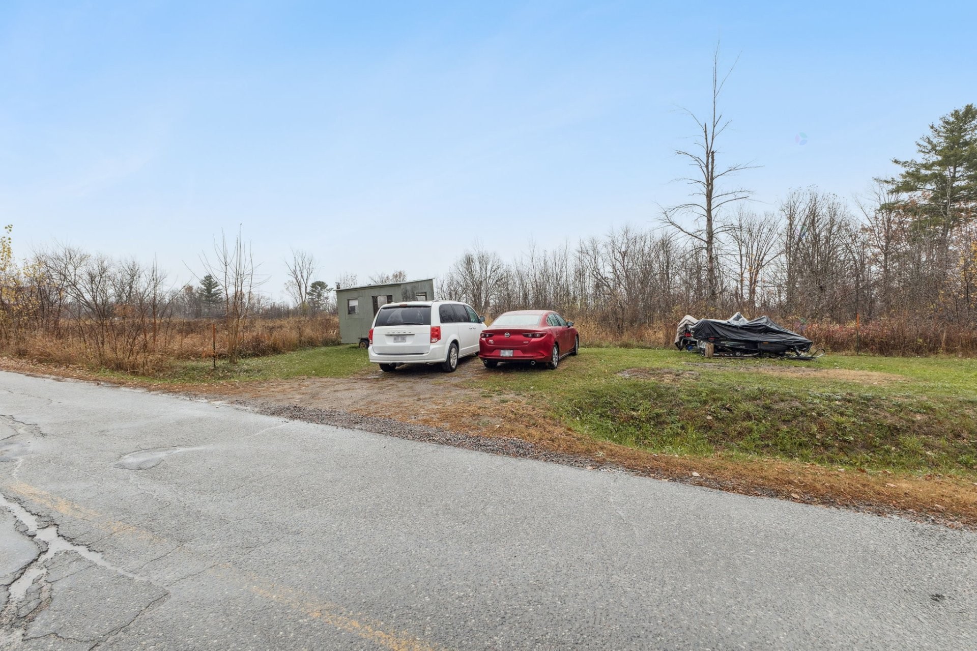 









4029


Ch. River

,
Pontiac,




QC
J0X2V0

