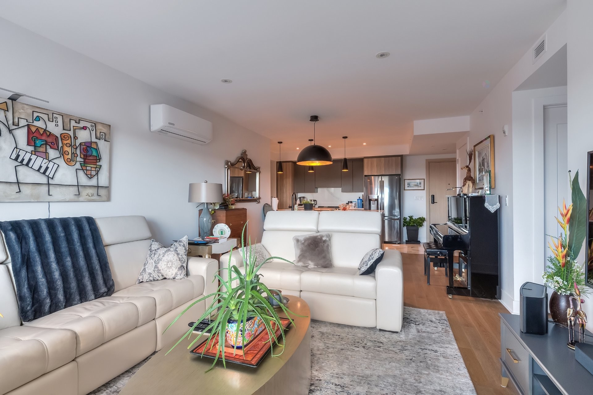 









365


Boul. Brunswick

, 612,
Pointe-Claire,




QC
H9R0H3

