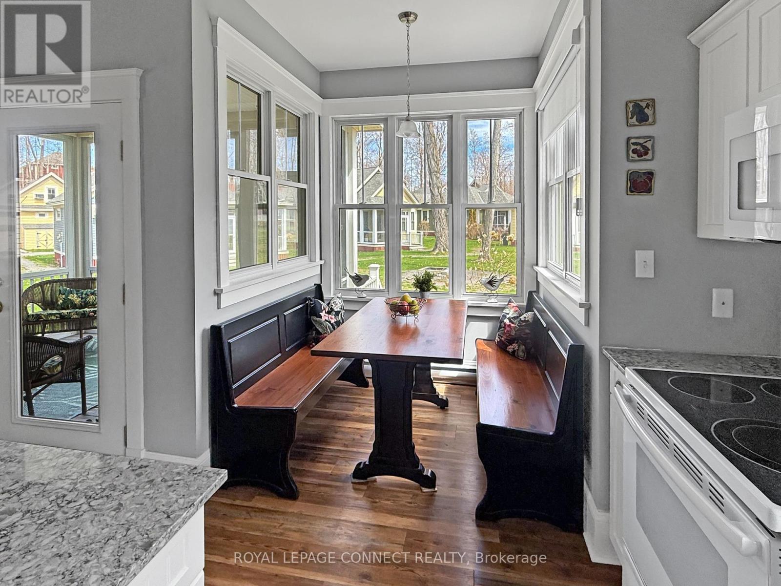 












222 - 17 HOLLOW LANE

,
Prince Edward County,







Ontario
K0K1P0

