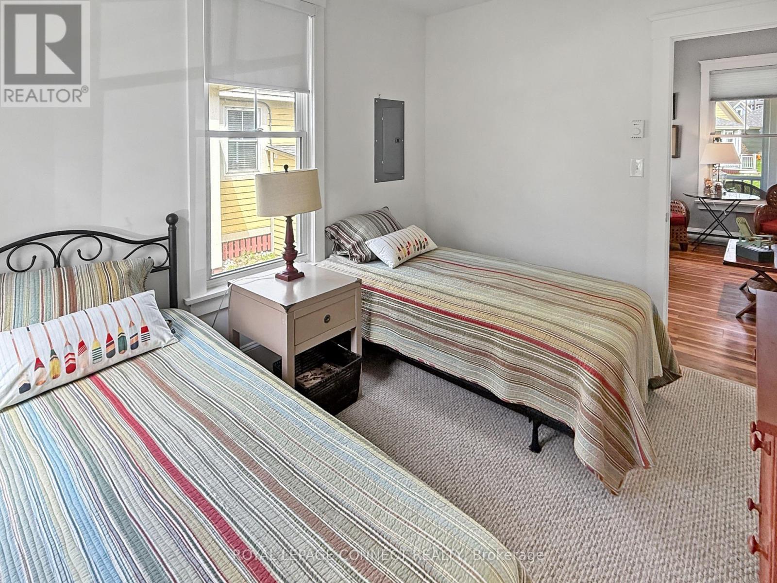 












222 - 17 HOLLOW LANE

,
Prince Edward County,







Ontario
K0K1P0

