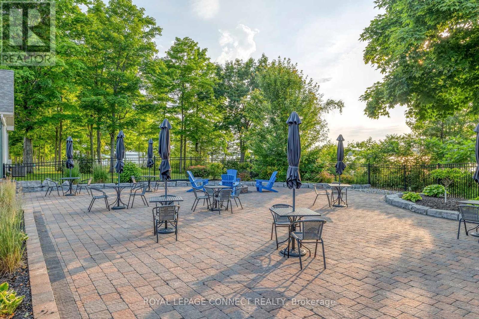 












222 - 17 HOLLOW LANE

,
Prince Edward County,







Ontario
K0K1P0

