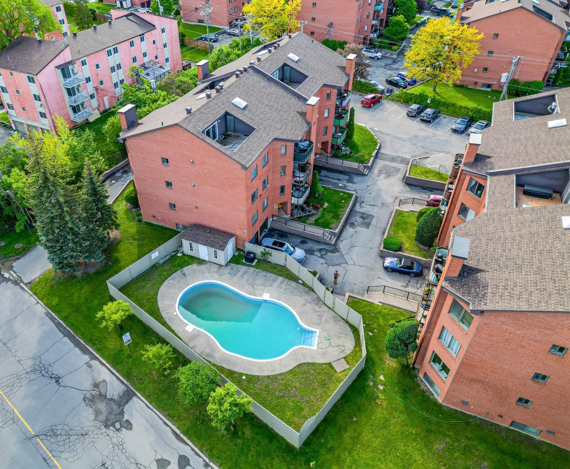 









1350


Rue Hyman

, 201,
Montréal (Pierrefonds-Roxboro),




QC
H8Y3N8

