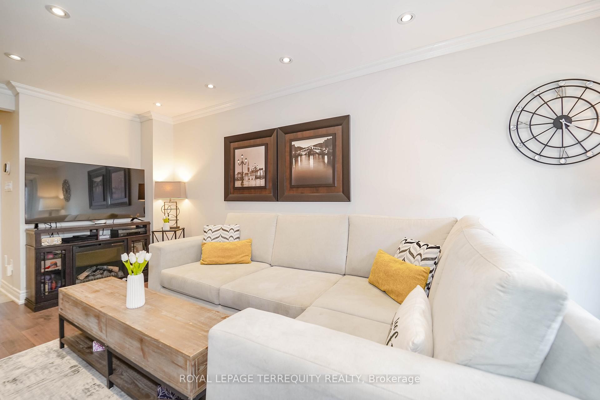 









9


Stonebriar

Drive,
Vaughan,




ON
L6A 2N5

