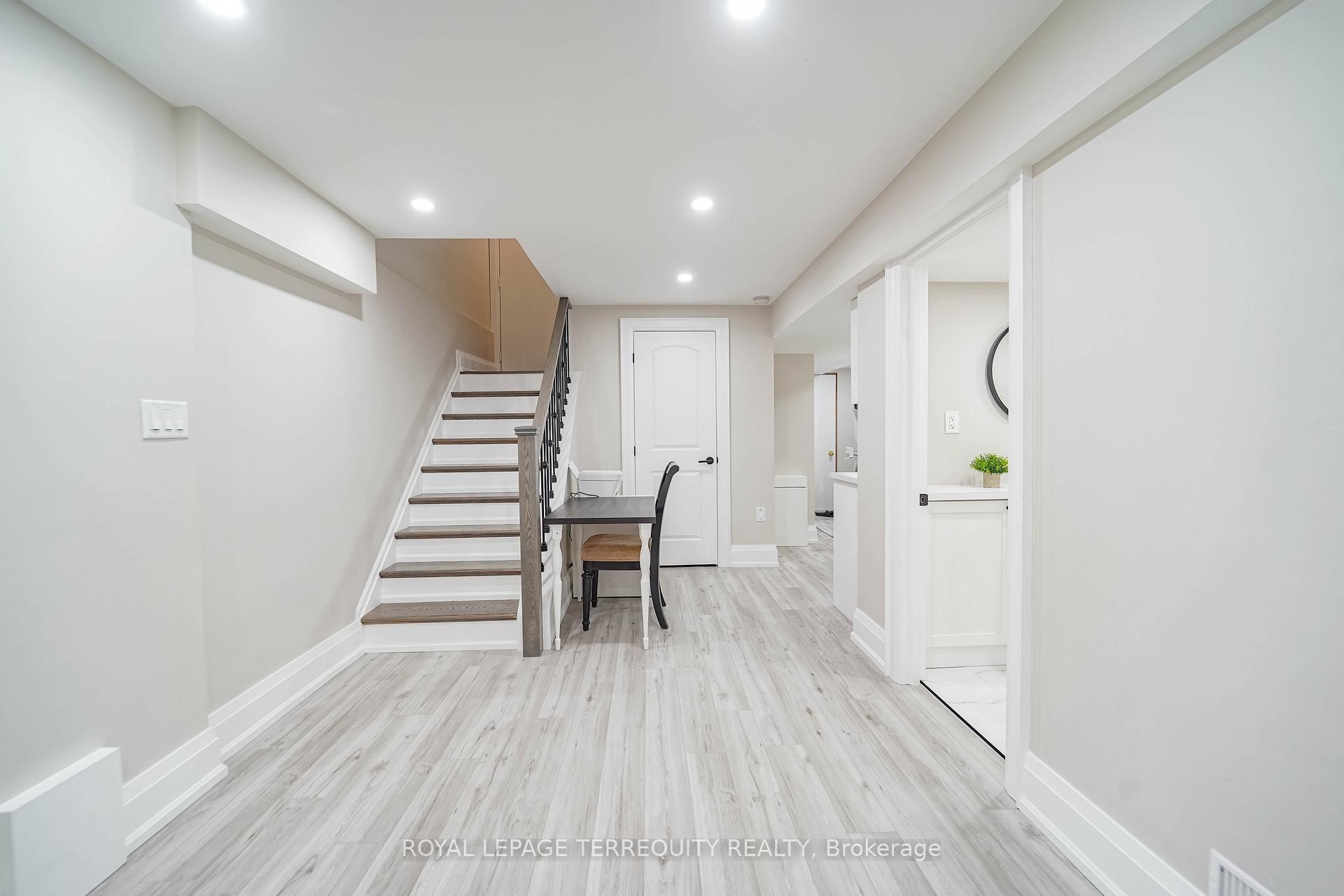 









9


Stonebriar

Drive,
Vaughan,




ON
L6A 2N5

