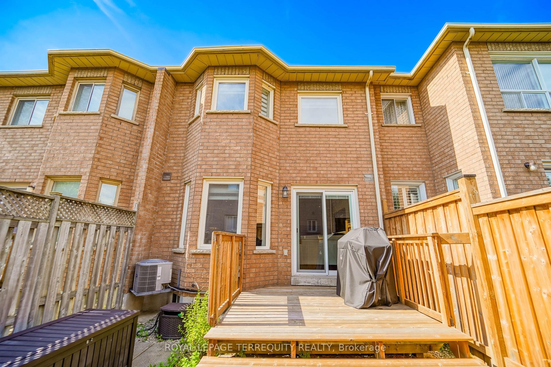 









9


Stonebriar

Drive,
Vaughan,




ON
L6A 2N5

