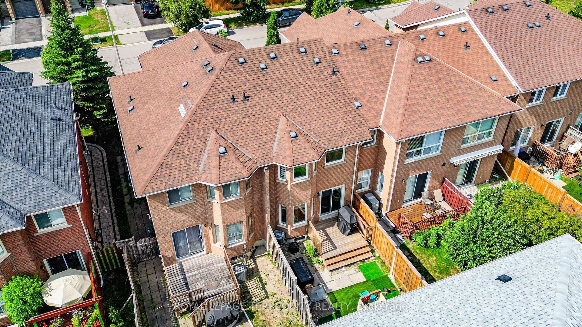 









9


Stonebriar

Drive,
Vaughan,




ON
L6A 2N5

