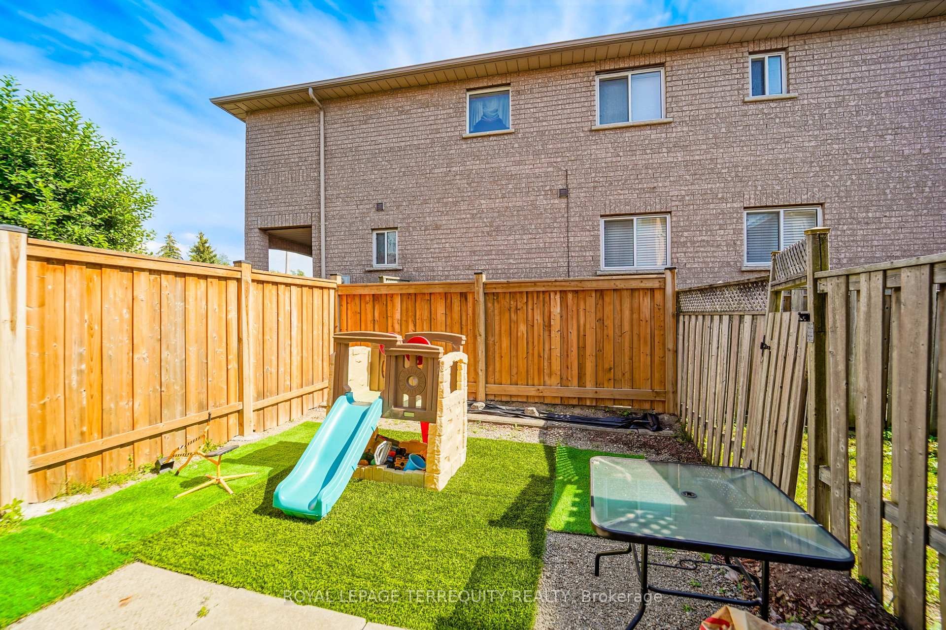 









9


Stonebriar

Drive,
Vaughan,




ON
L6A 2N5

