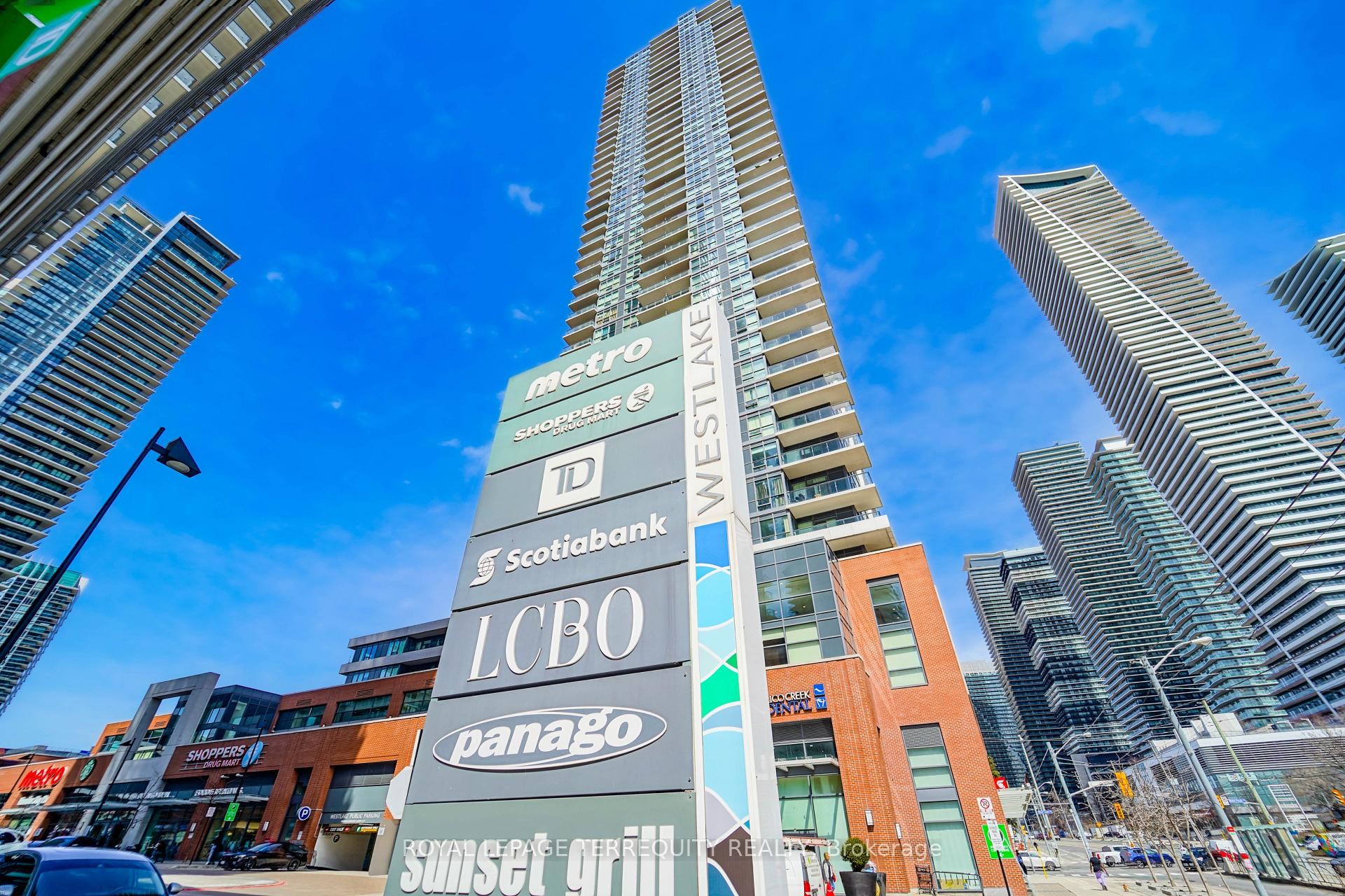 









2200


Lakeshore

Boulevard West, 4007,
Toronto,




ON
M8V 1A4

